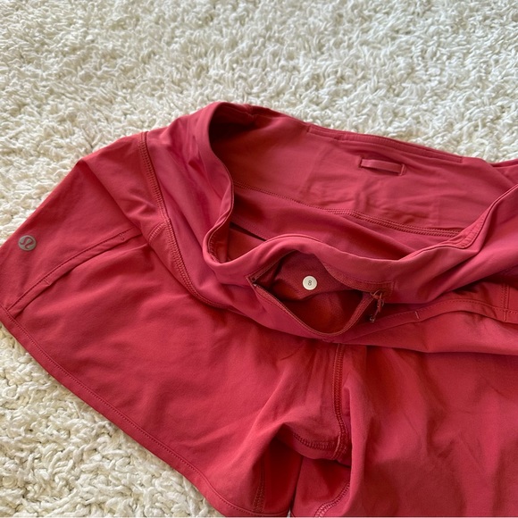 Lululemon Athletica Speed Shorts - Picture 4 of 6